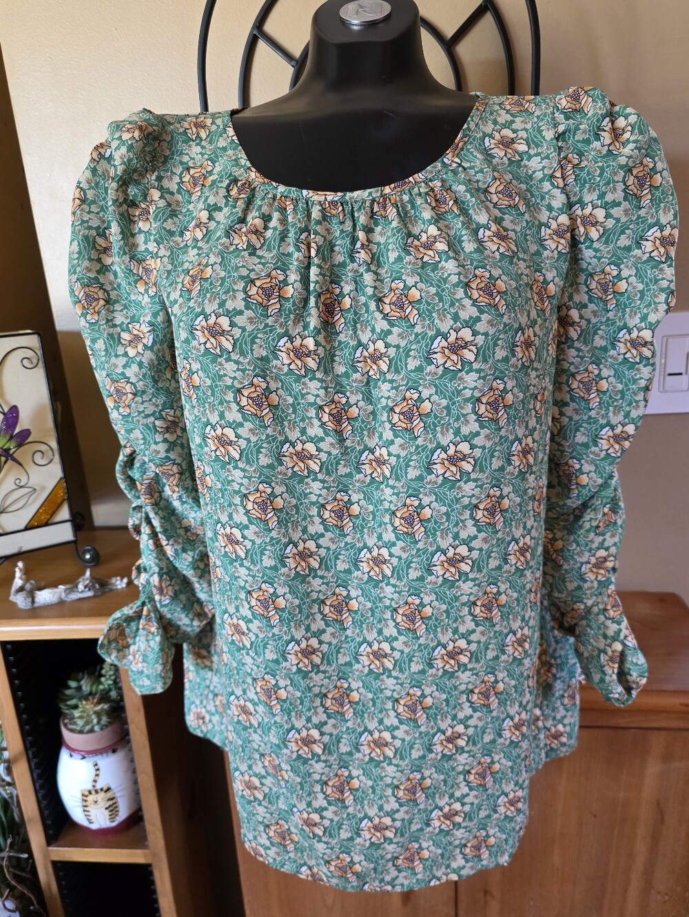 Green & Tan Floral Puff Ruched Sleeves Women's Lightweight Flowy Blouse
